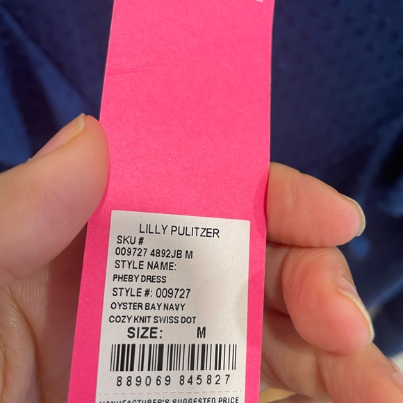 NWT Lilly Pulitzer Pheby dress. Color Navy. size medium. - Picture 3 of 4